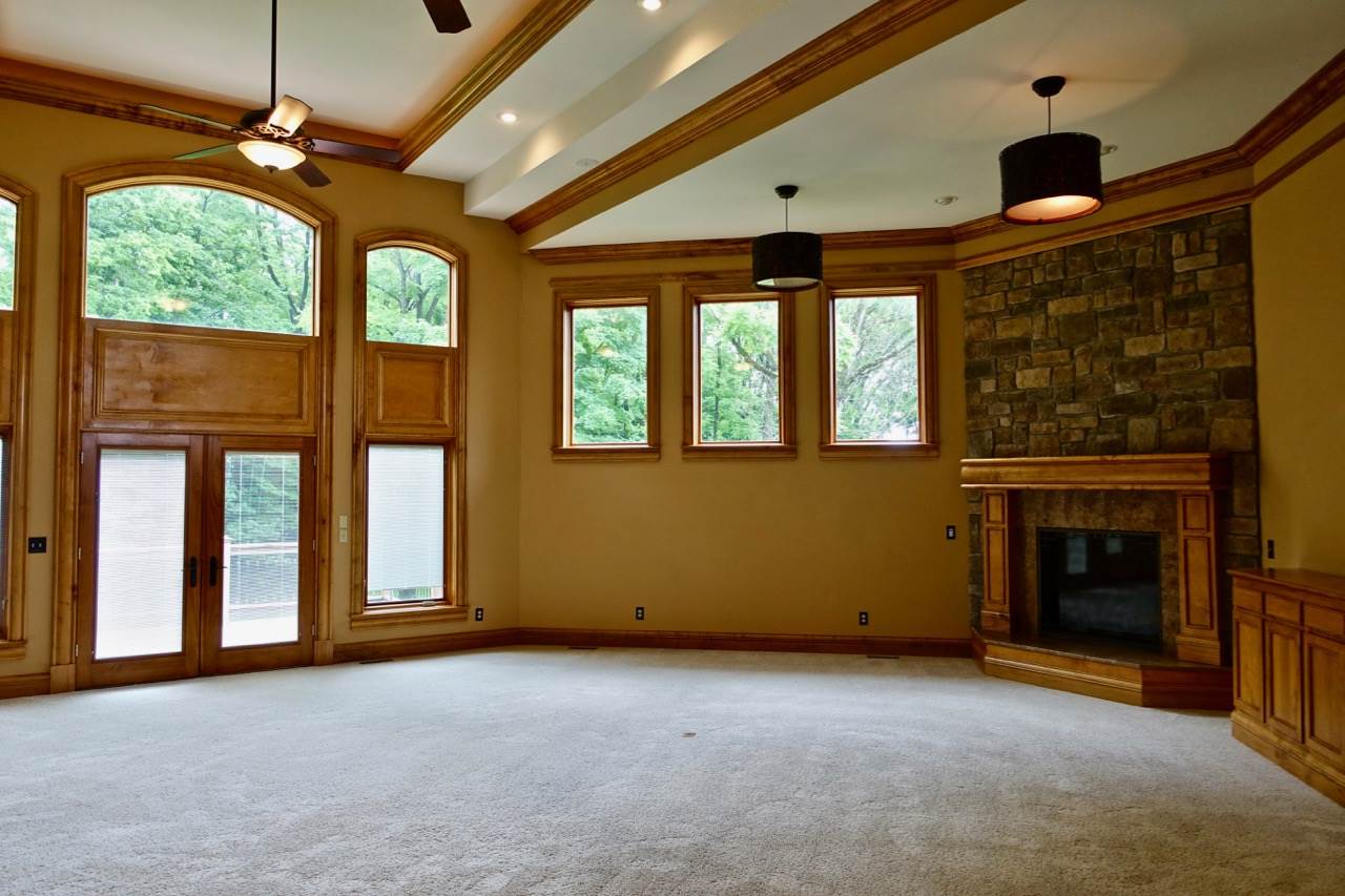 9210 South 560 E Road Selma, IN 47383 - Photo 4 of 36 Gallery Image 4