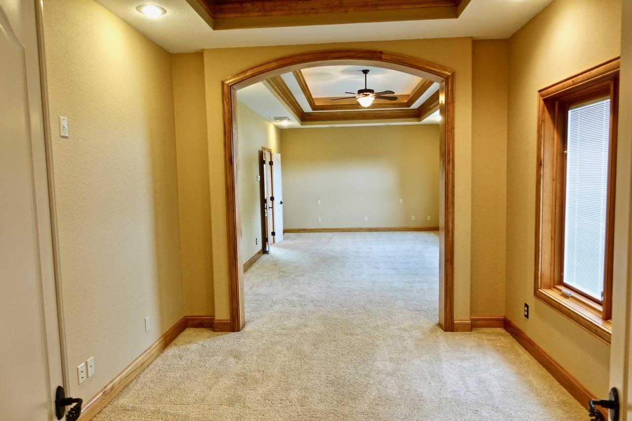 9210 South 560 E Road Selma, IN 47383 - Photo 8 of 36 Gallery Image 8