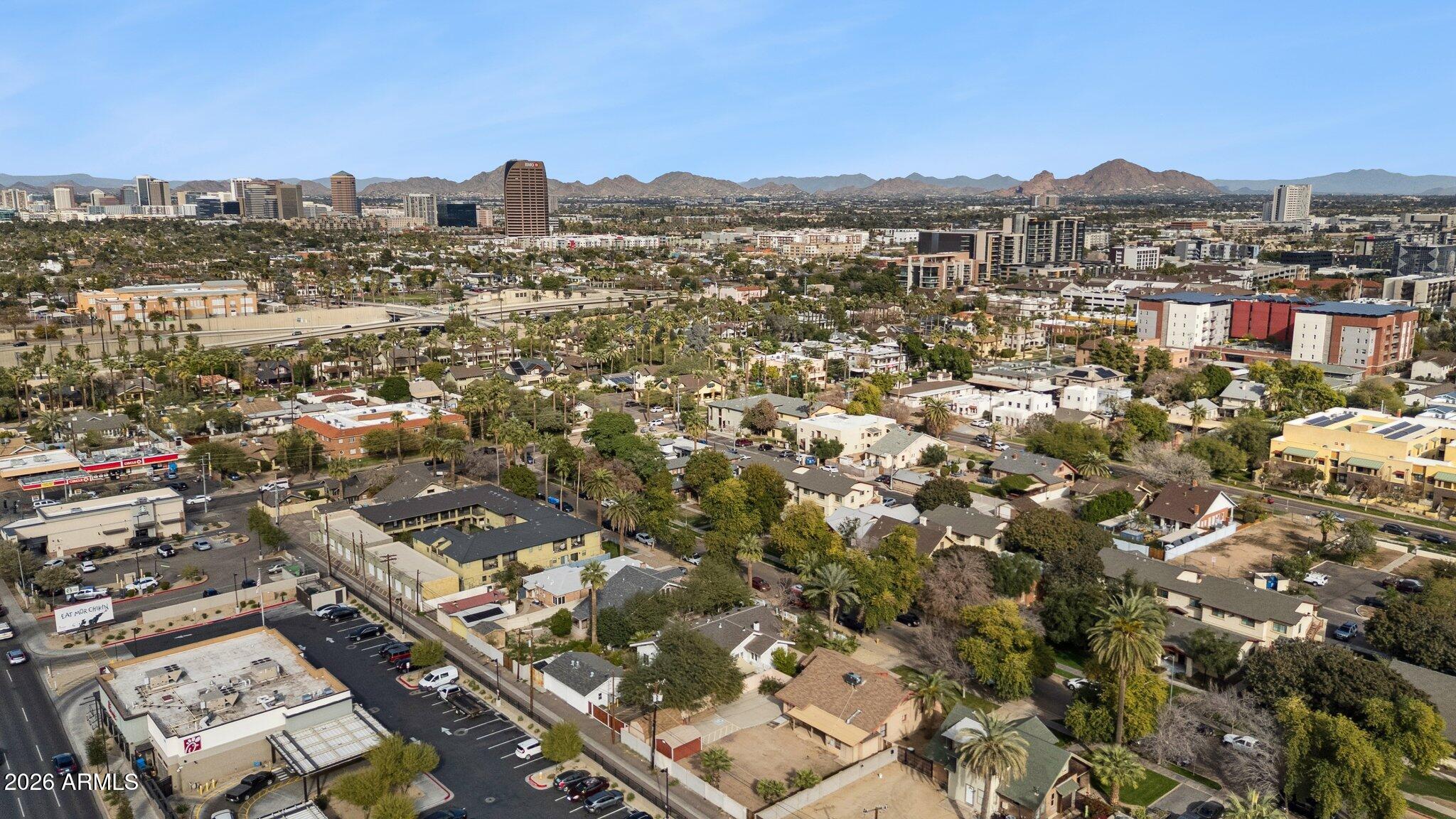 816 North 6th Avenue Phoenix, AZ 85003 - Photo 43 of 49 49-web-or-mls-816-n-6th-ave