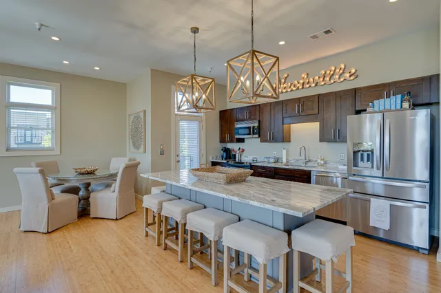 $3,600 | 1706 18th Avenue South, Unit 315, Nashville, TN 37212