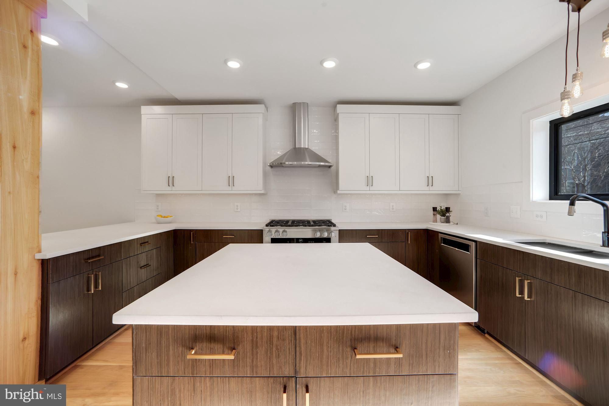 617 Lexington Place Northeast Washington, DC 20002 - Photo 11 of 43 Massive Prep Island for the True Gourmet