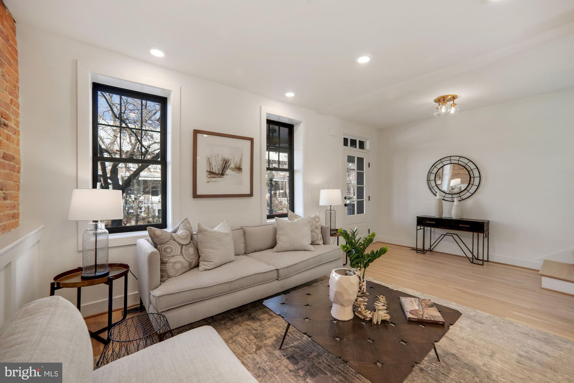 617 Lexington Place Northeast Washington, DC 20002 - Photo 6 of 43