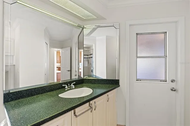 $699,900 | 1983 White Feather Lane, Nokomis, FL 34275