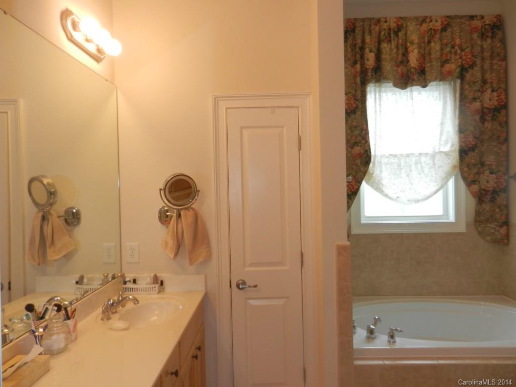 833 Great Wagon Road Fort Mill, SC 29715 - Photo 19 of 24 Gallery Image 19