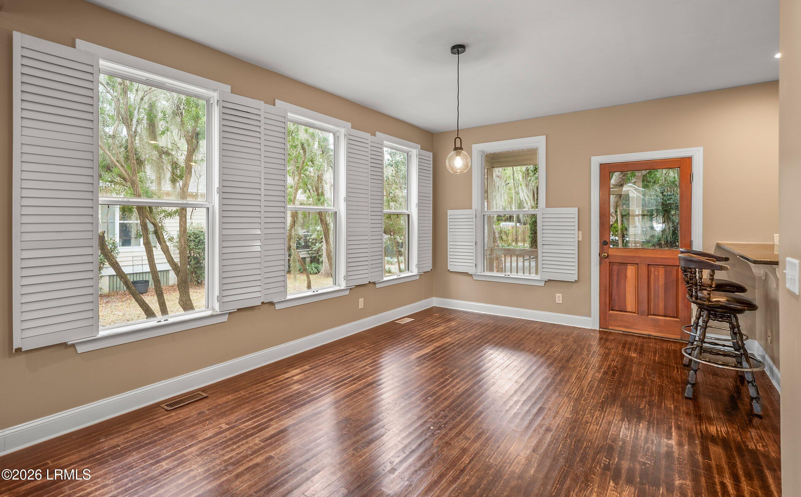 2677 Broad Street Beaufort, SC 29902 - Photo 12 of 55 DSC07777.jpg-SMALL