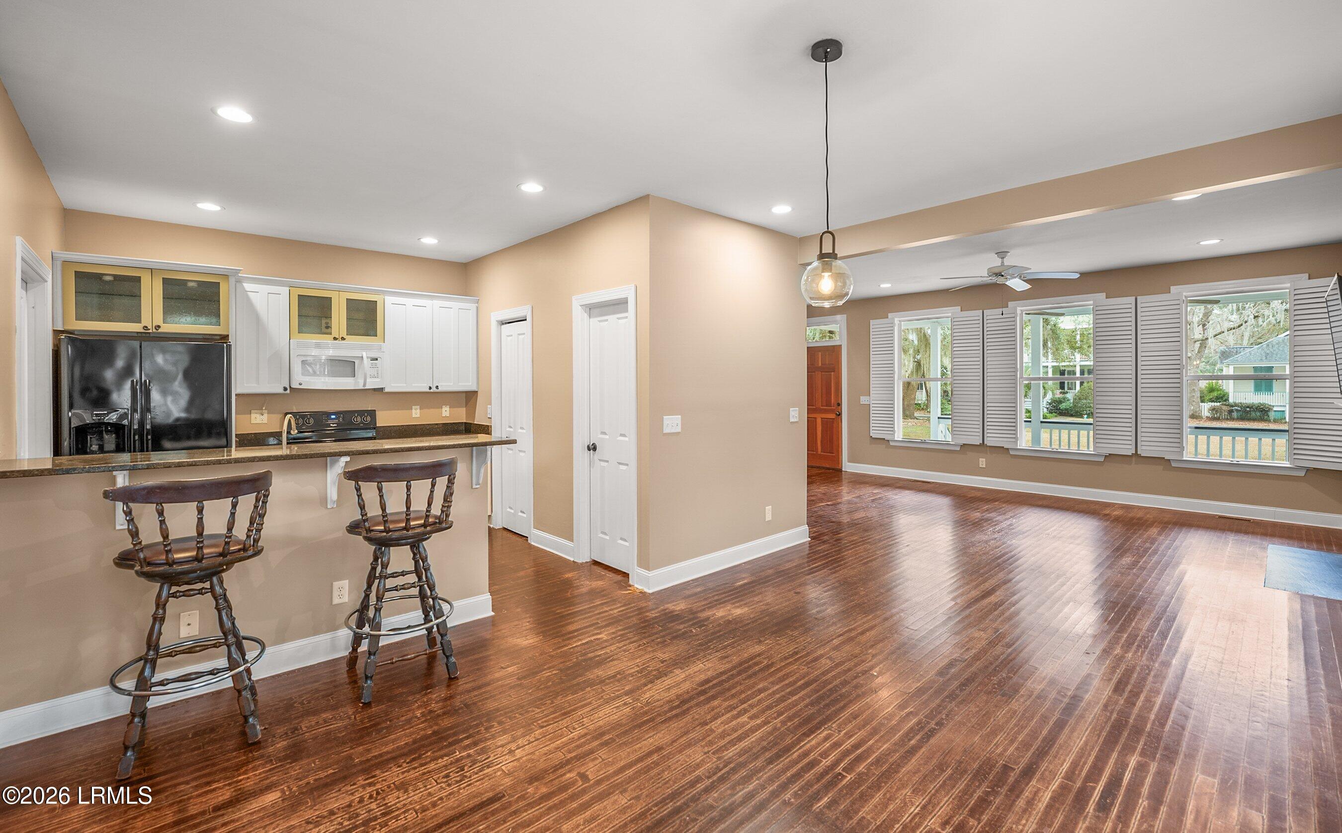 2677 Broad Street Beaufort, SC 29902 - Photo 14 of 55 DSC07787.jpg-SMALL