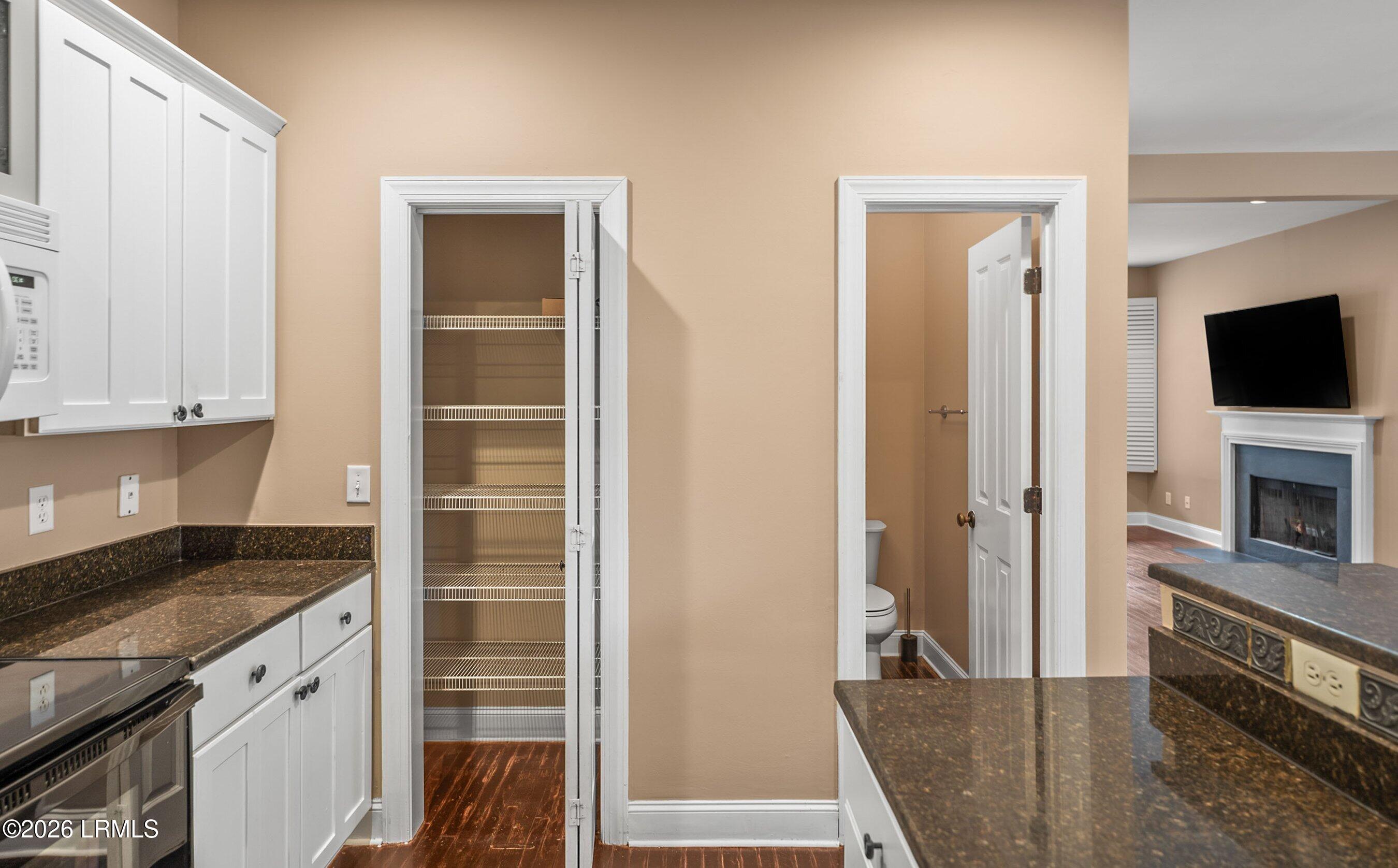 2677 Broad Street Beaufort, SC 29902 - Photo 18 of 55 DSC07807.jpg-SMALL