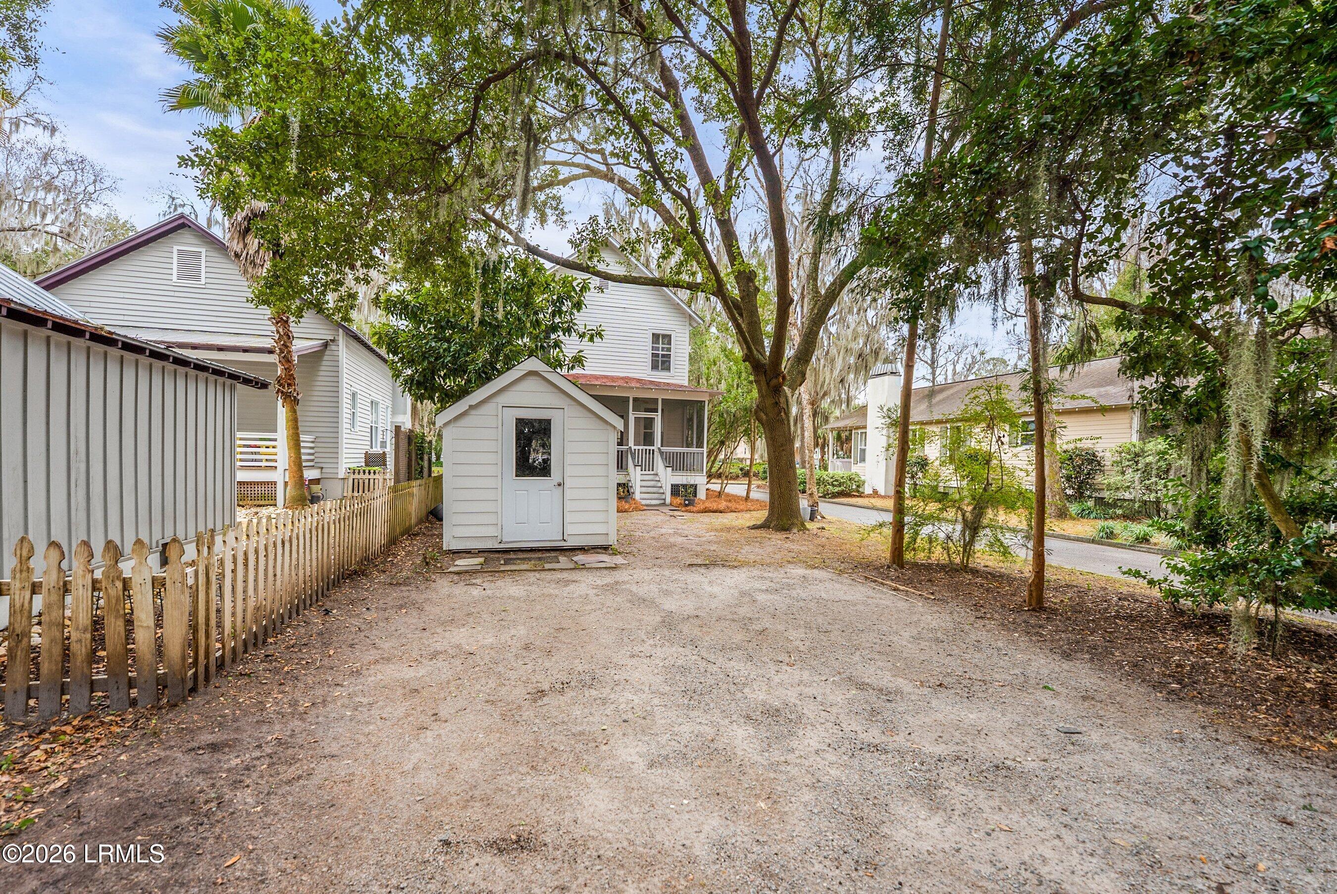 2677 Broad Street Beaufort, SC 29902 - Photo 33 of 55 DSC07890.jpg-SMALL