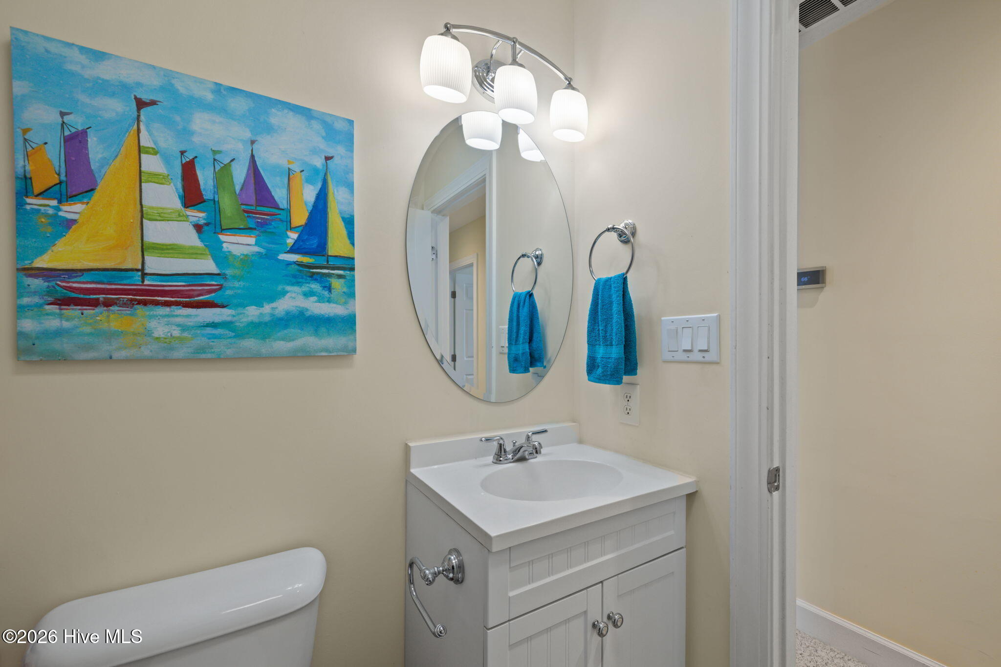 203 Old Causeway Road Atlantic Beach, NC 28512 - Photo 19 of 50 Hallbath