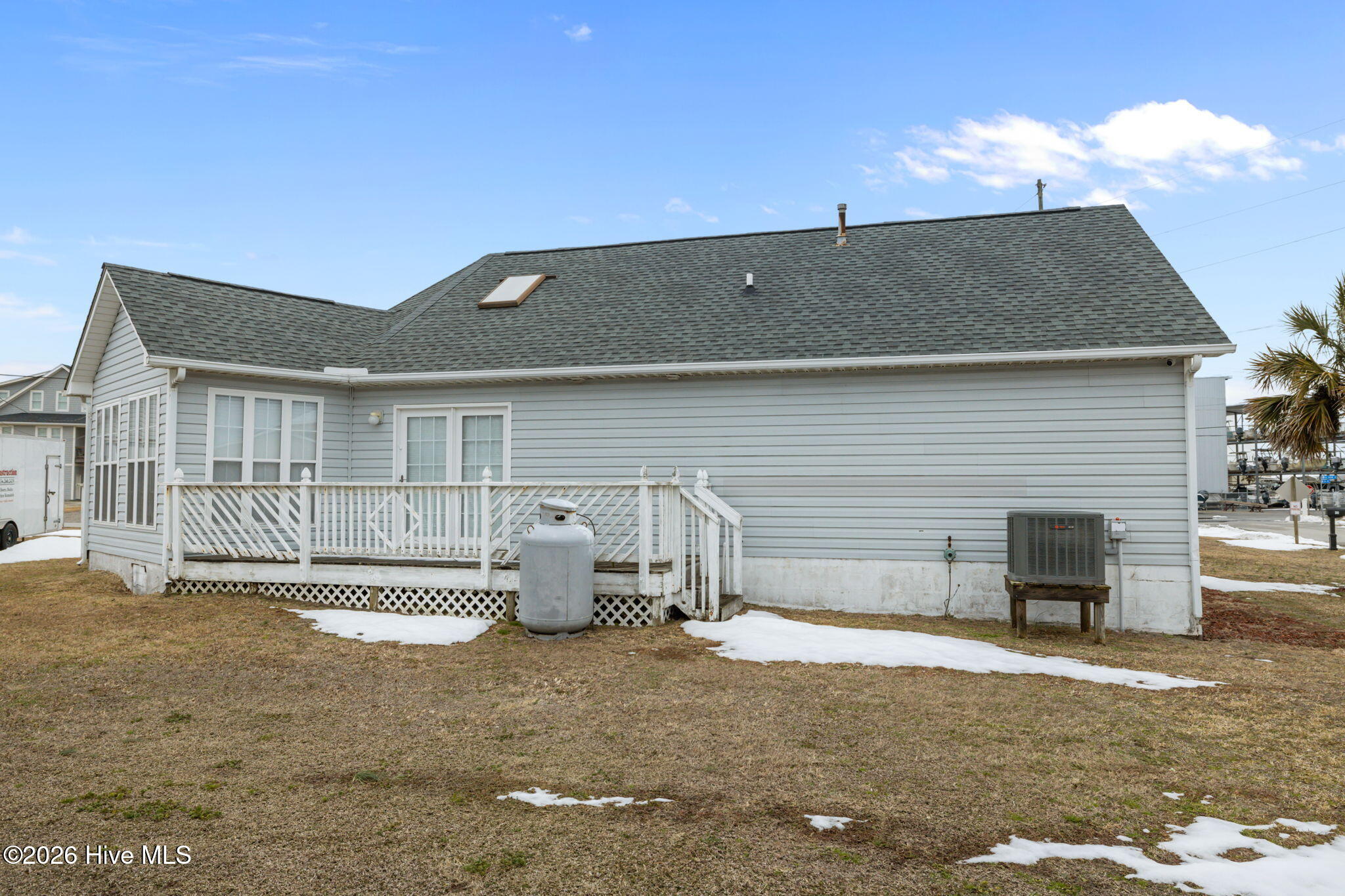 203 Old Causeway Road Atlantic Beach, NC 28512 - Photo 31 of 50 back of house