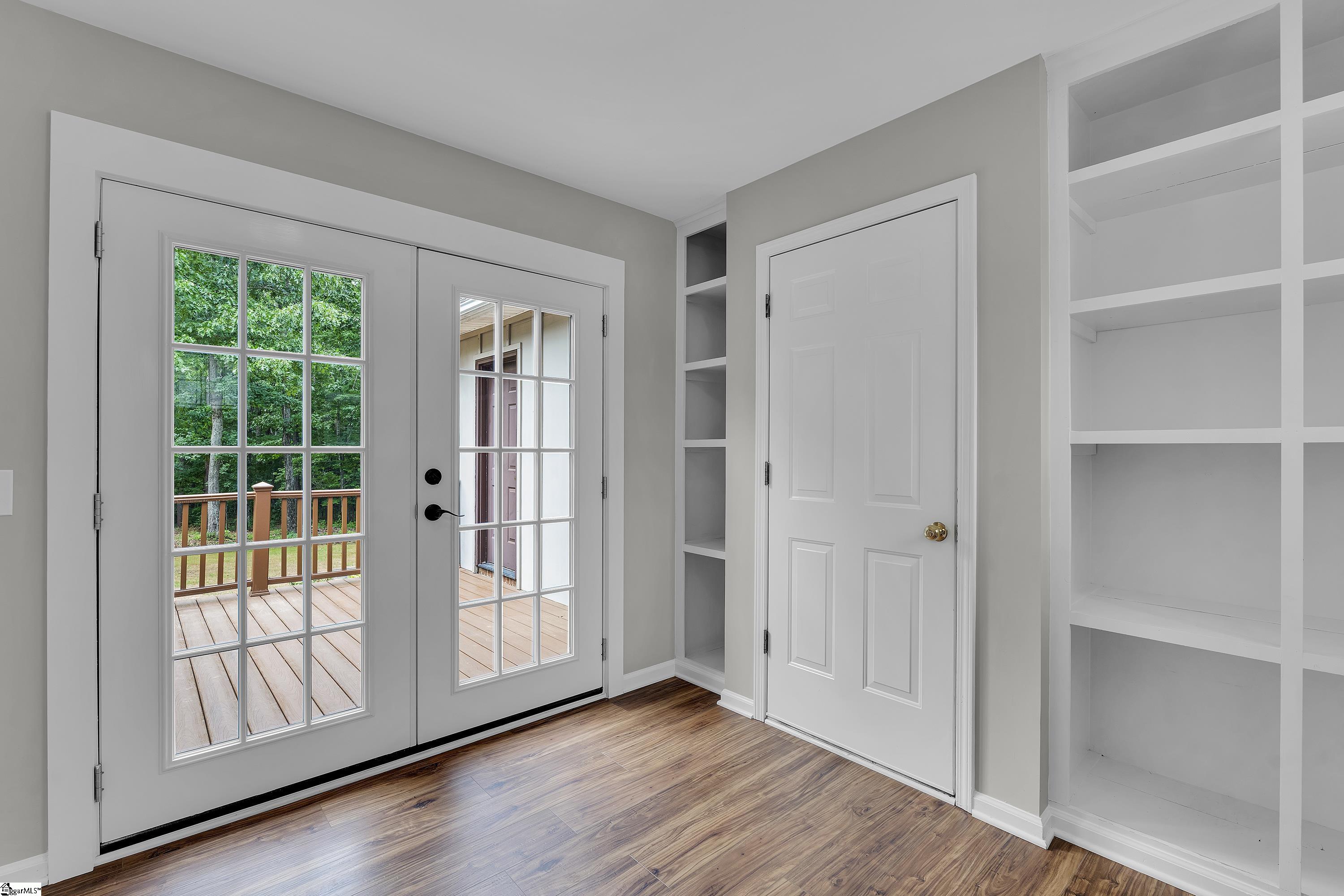 140 Pilot Road Greenville, SC 29609 - Photo 35 of 47