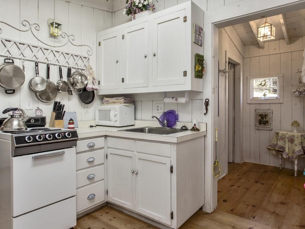 91 Samoset Trail East Boothbay, ME 04544 - Photo 8 of 29 The Eat-in kitchen with cupboards...