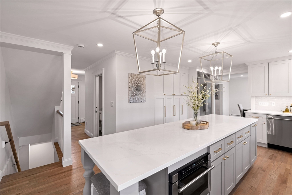 11 Woodholm Road Manchester, MA 01944 - Photo 12 of 42 Gallery Image 12