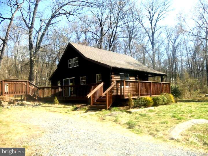 2463 Schaffer Road Pottstown, PA 19464 - Photo 2 of 22 Exterior Side