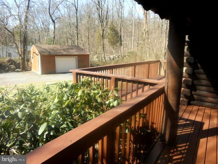 2463 Schaffer Road Pottstown, PA 19464 - Photo 17 of 22 Deck