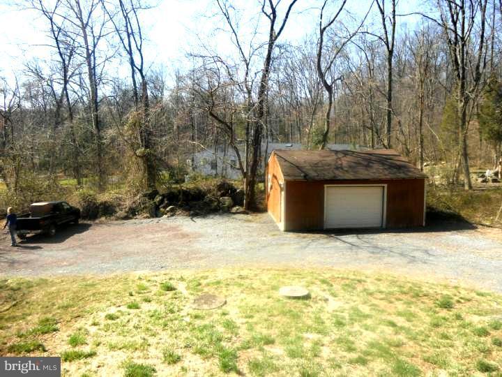 2463 Schaffer Road Pottstown, PA 19464 - Photo 18 of 22 Garage