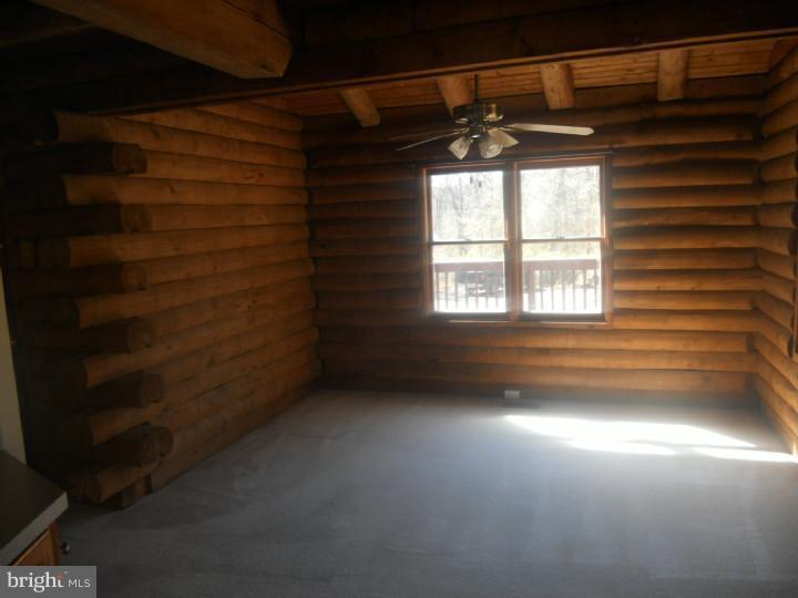 2463 Schaffer Road Pottstown, PA 19464 - Photo 6 of 22 Dining Room