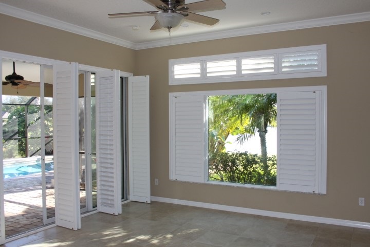421 San Nicolas Way St. Augustine, FL 32080 - Photo 14 of 28 a view of livingroom with window