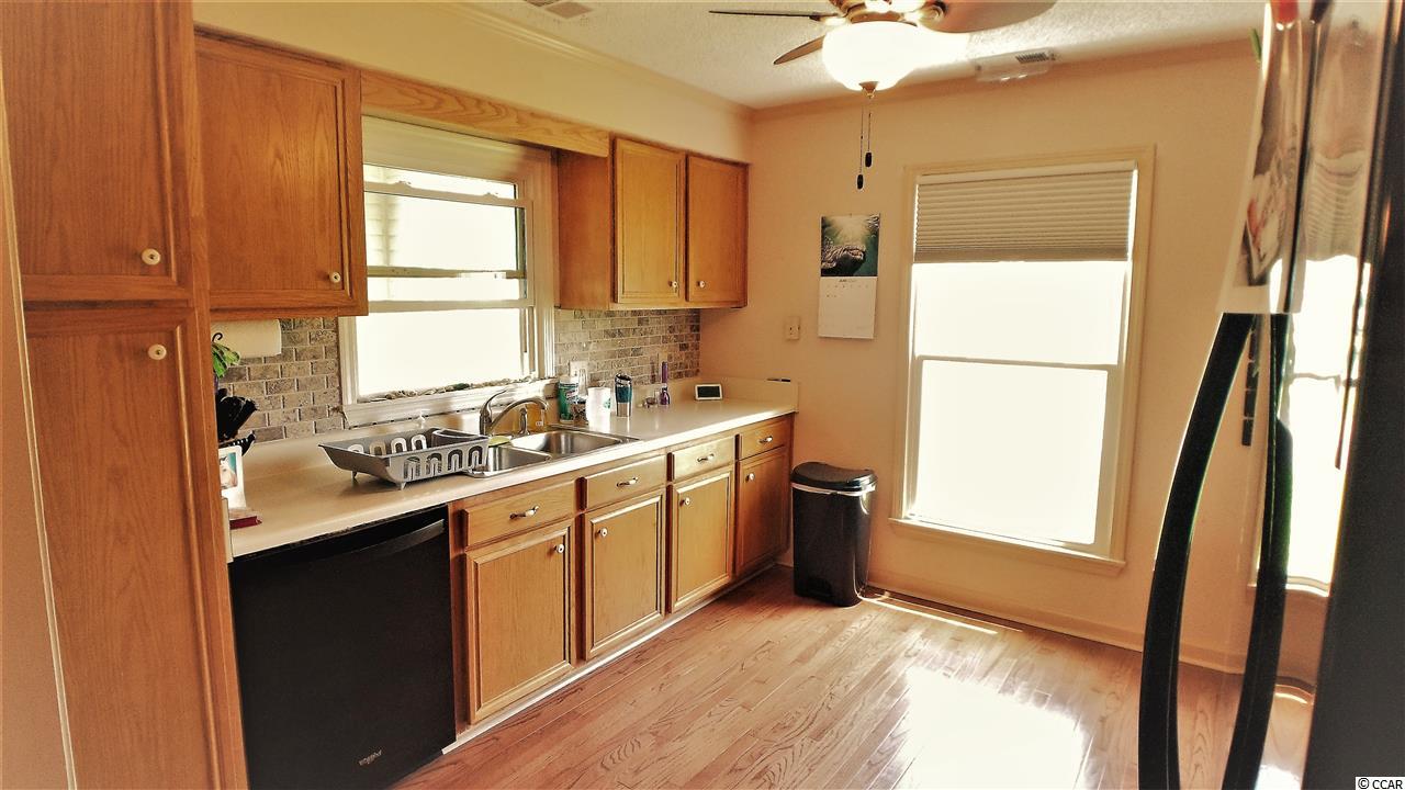 1311 Timber Court Murrells Inlet, SC 29576 - Photo 10 of 40 Gallery Image 10