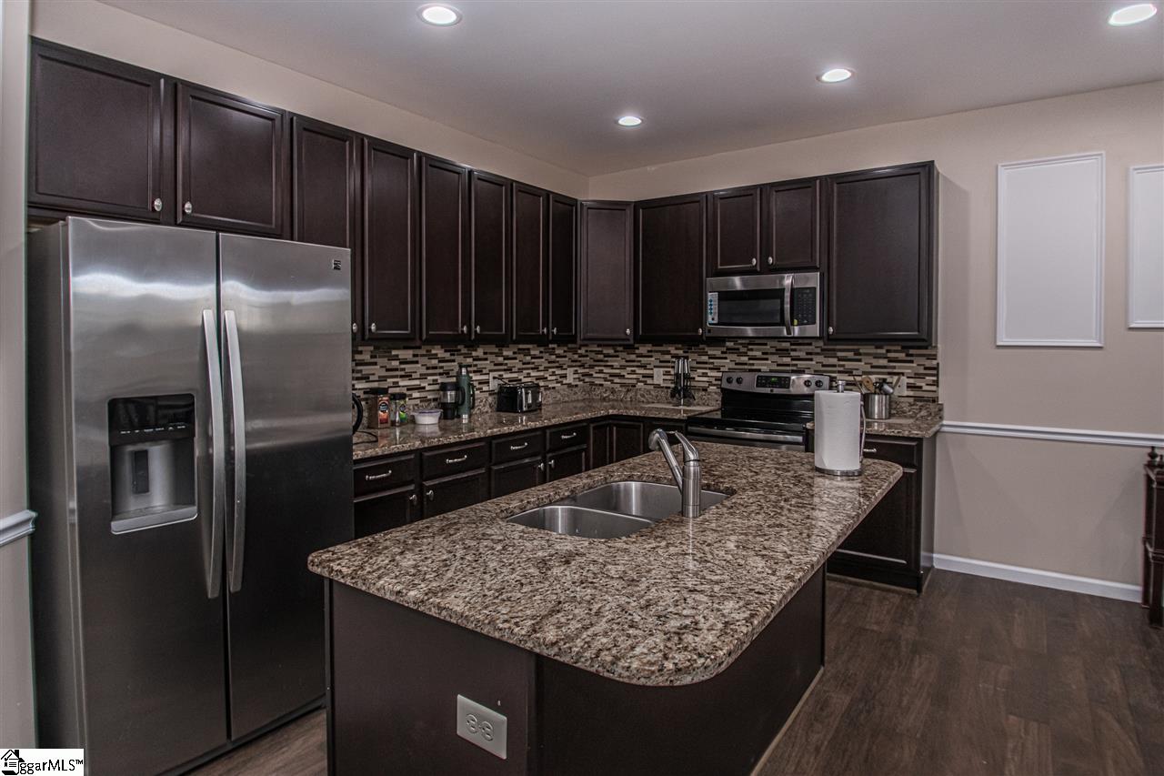 9 Chartwell Drive Greer, SC 29650 - Photo 11 of 28 Gallery Image 11