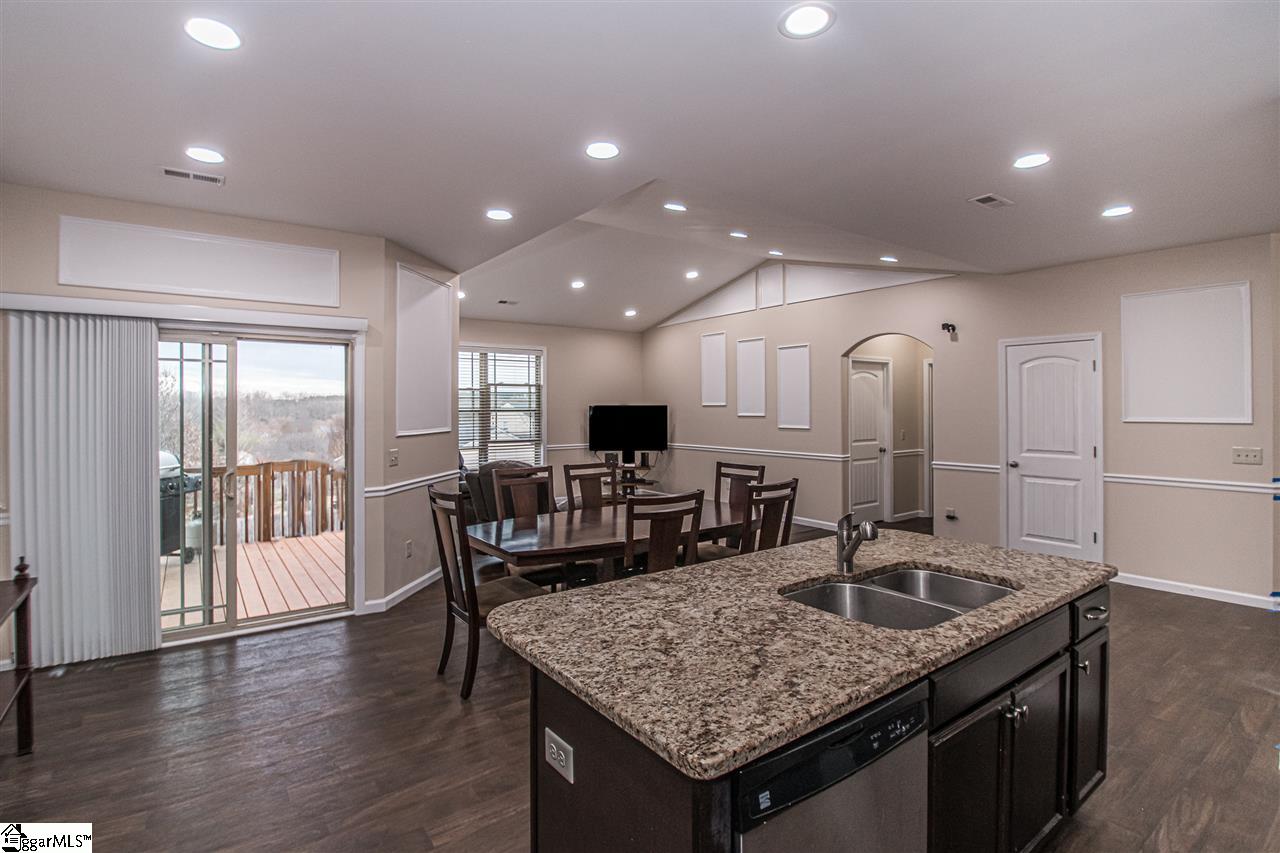 9 Chartwell Drive Greer, SC 29650 - Photo 9 of 28 Gallery Image 9