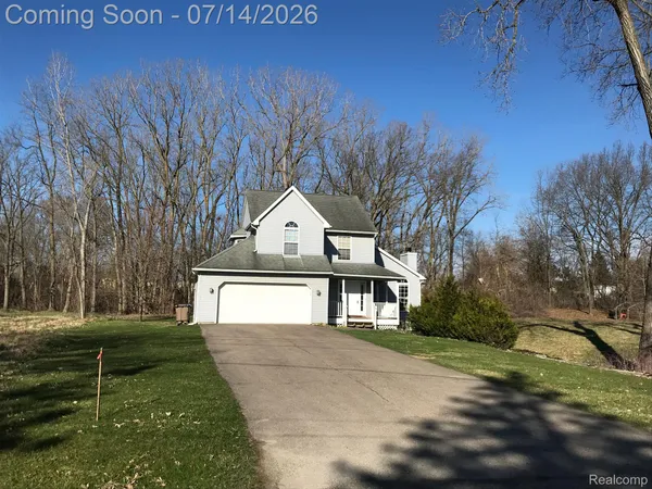 $2,850 | 11826 North Main Street, Whitmore Lake, MI 48189