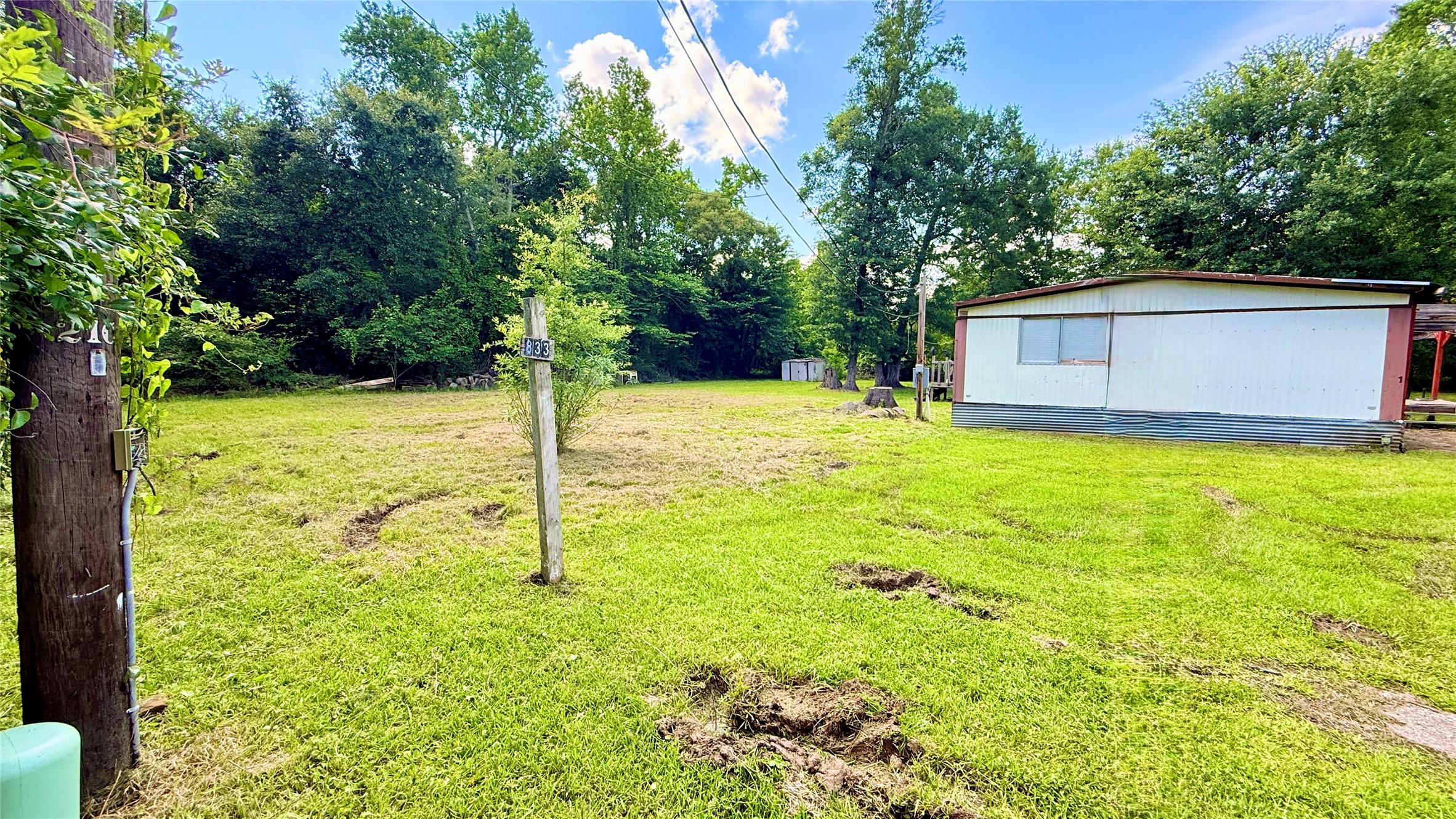 833 Beach Airport Road Conroe, TX 77301 - Photo 5 of 19