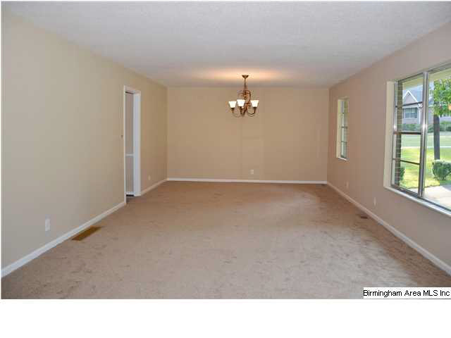 3811 Rock Ridge Road Birmingham, AL 35210 - Photo 4 of 24