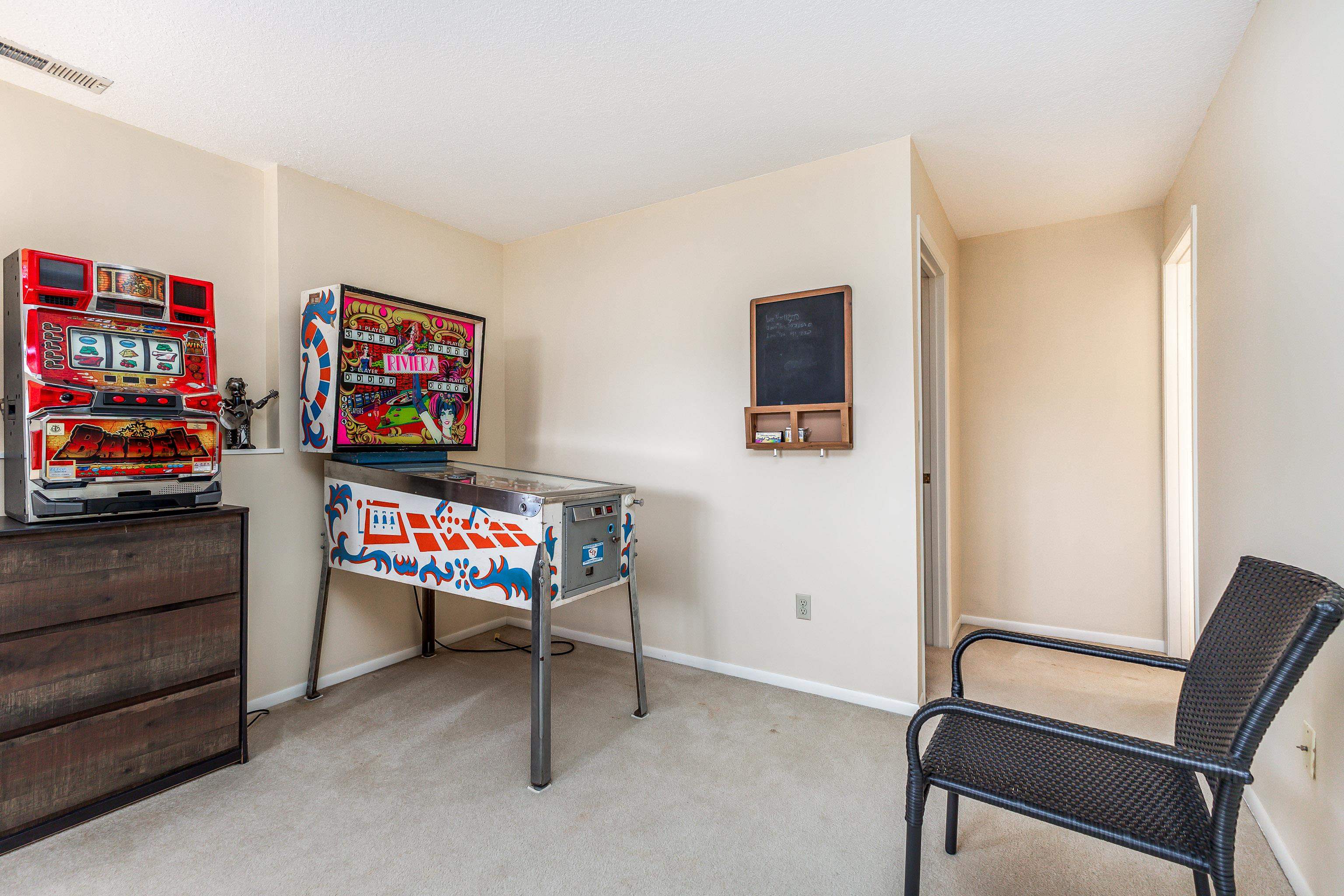 4 Timberline Drive Galena, IL 61036 - Photo 12 of 32 a living room with furniture and a flat screen tv