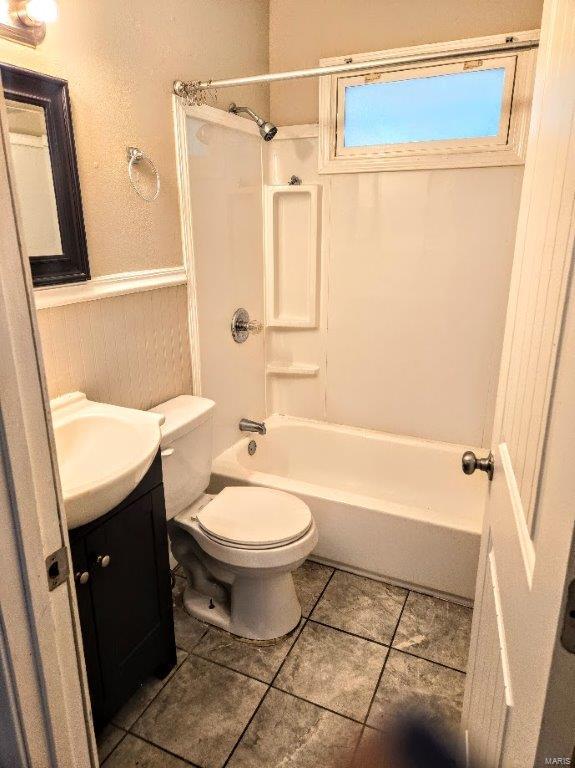 168 Cameron Road St. Louis, MO 63137 - Photo 6 of 15