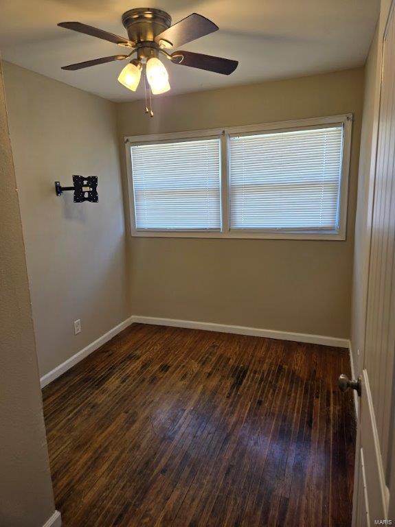 168 Cameron Road St. Louis, MO 63137 - Photo 10 of 15