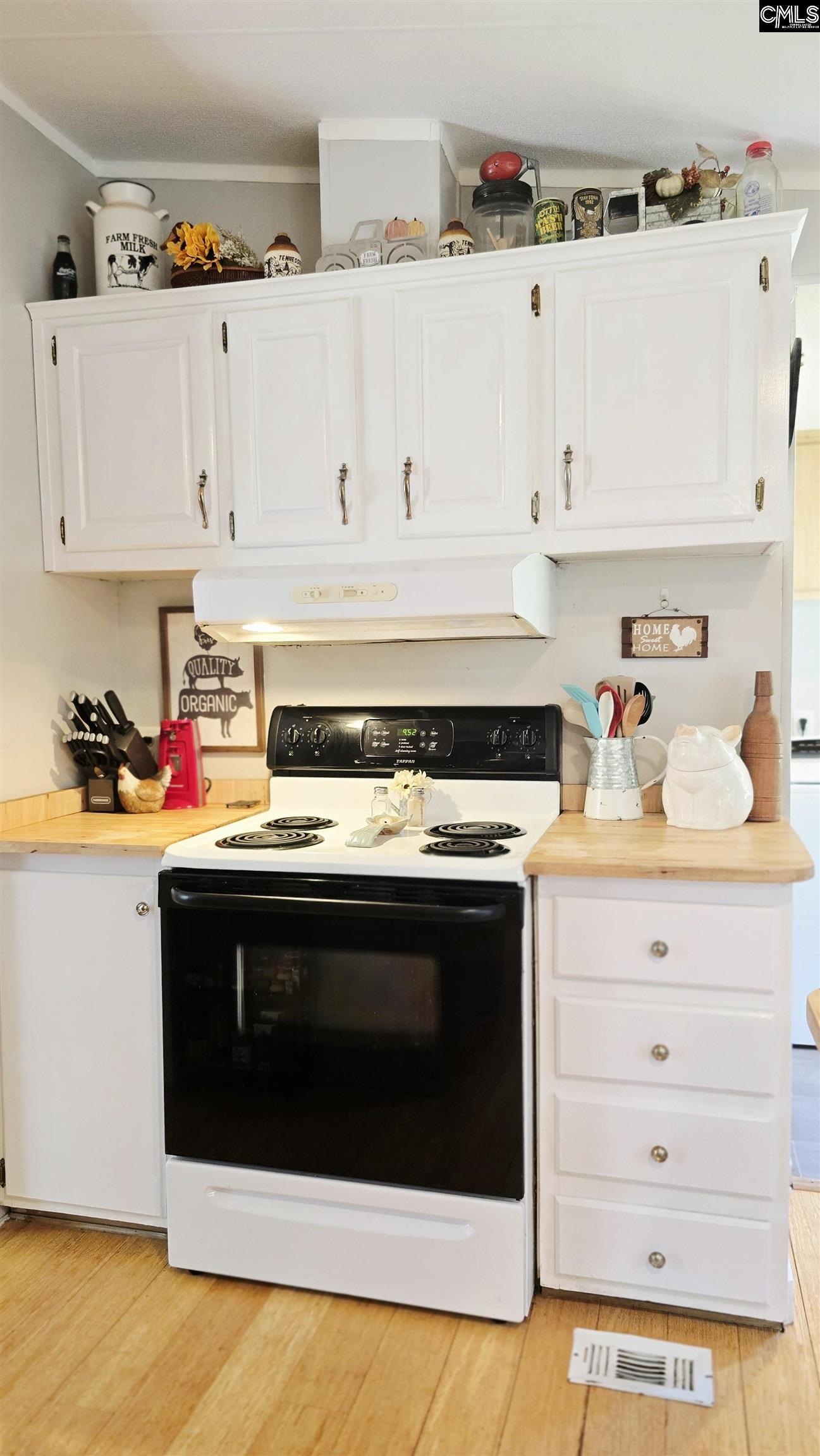 624 Lawson Road Leesville, SC 29070 - Photo 12 of 37