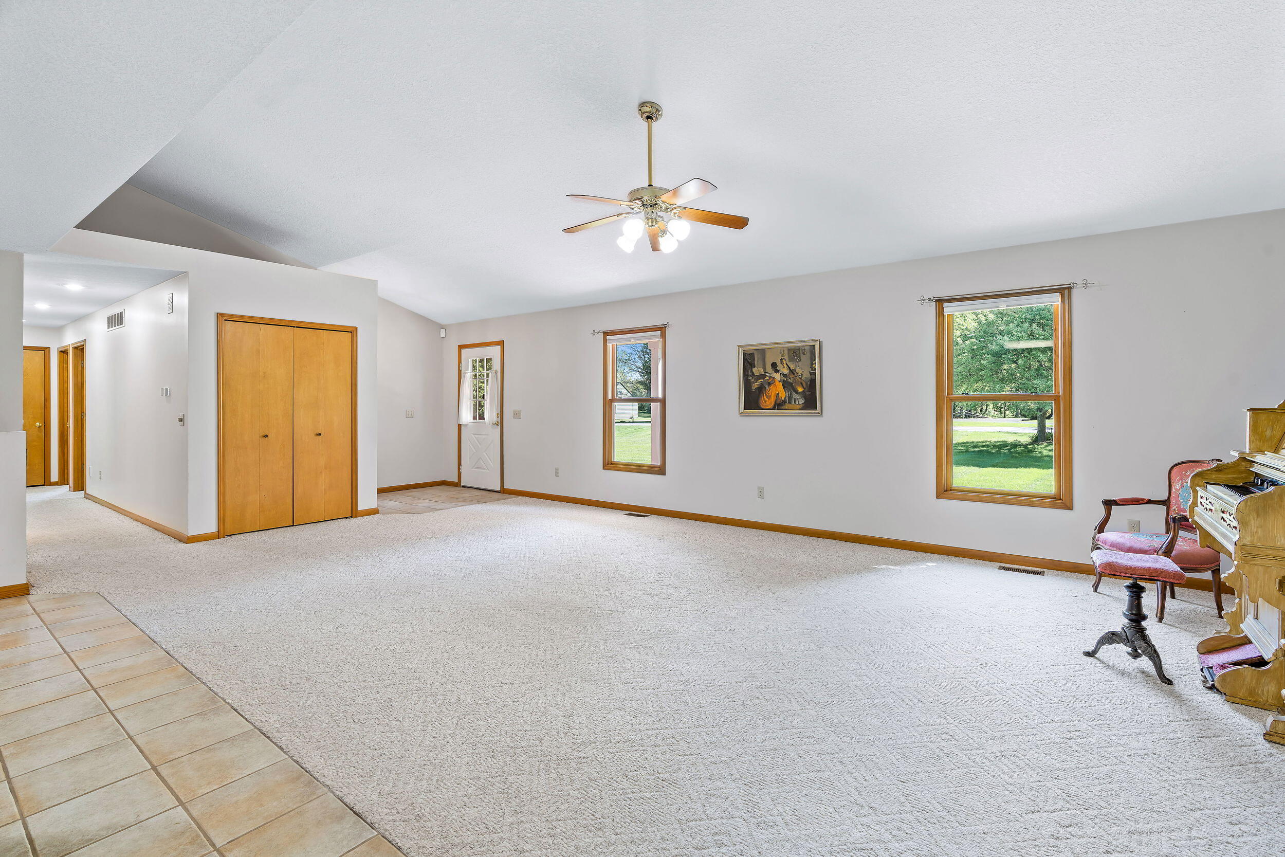 Undisclosed Address Temperance, MI 48182 - Photo 9 of 28 9_7_artakmovsesyandsc00861.jpg