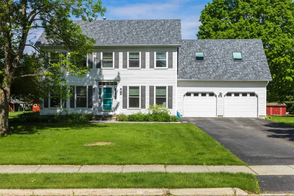 $719,900 | 266 Isham Circle, Williston, VT 05495