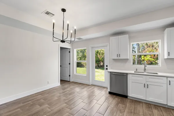 $3,000 | 3003 Southeast Fairmont Street, Stuart, FL 34997