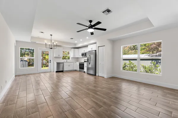 $3,000 | 3003 Southeast Fairmont Street, Stuart, FL 34997