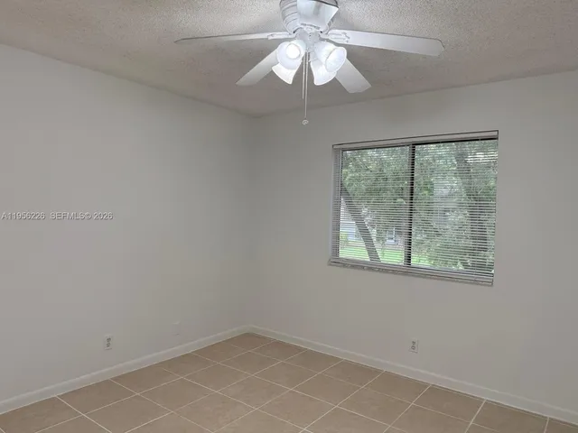 $2,400 | 9103 Southwest 138th Place, Unit 9103, Miami, FL 33186