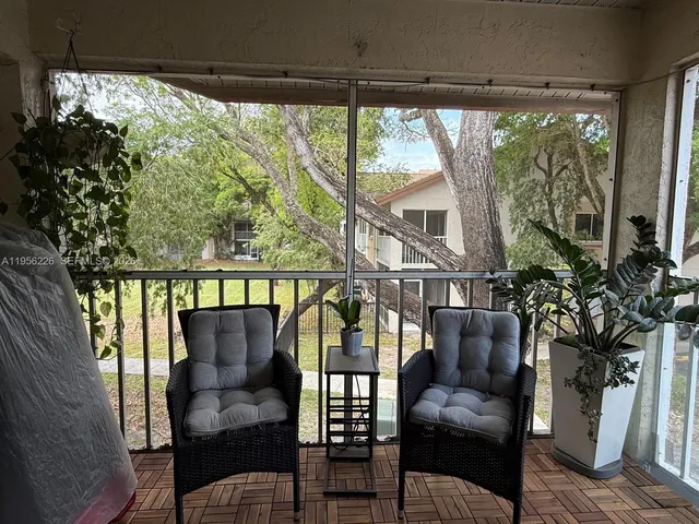 $2,400 | 9103 Southwest 138th Place, Unit 9103, Miami, FL 33186