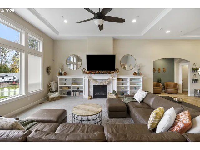 $1,825,000 | 8811 Northeast 212th Avenue, Vancouver, WA 98682