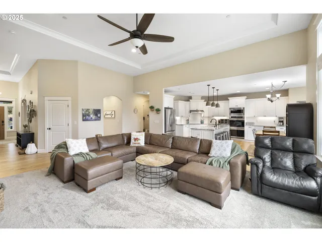 $1,825,000 | 8811 Northeast 212th Avenue, Vancouver, WA 98682