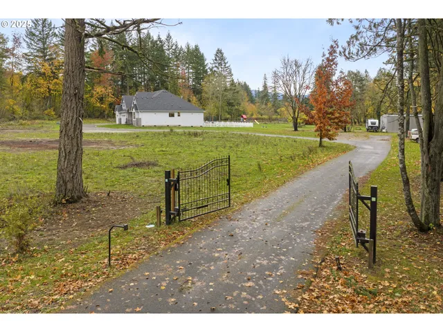 $1,825,000 | 8811 Northeast 212th Avenue, Vancouver, WA 98682