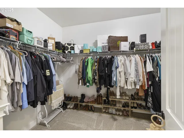 $1,825,000 | 8811 Northeast 212th Avenue, Vancouver, WA 98682