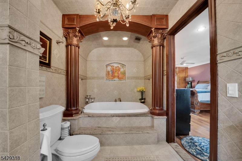 1008 Coolidge Road Elizabeth, NJ 07208 - Photo 21 of 41