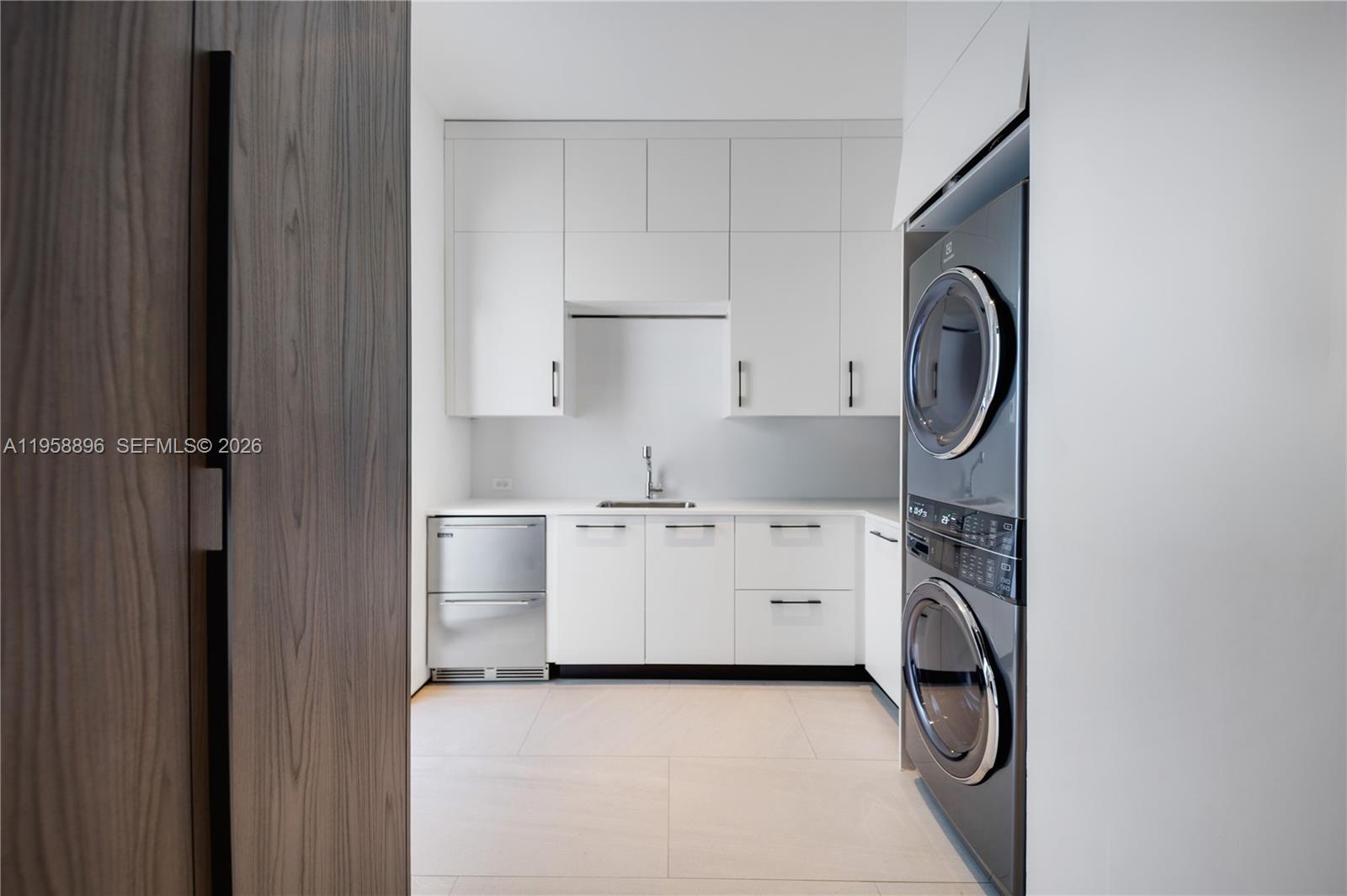 4315 Anderson Road Coral Gables, FL 33146 - Photo 14 of 33