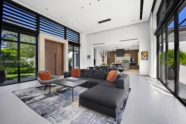 $4,250,000 | 4315 Anderson Road, Coral Gables, FL 33146