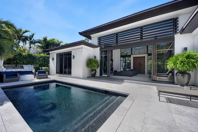 $4,250,000 | 4315 Anderson Road, Coral Gables, FL 33146