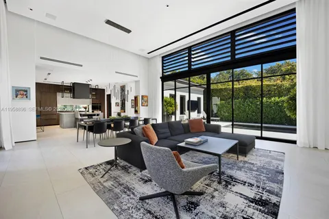 $4,250,000 | 4315 Anderson Road, Coral Gables, FL 33146