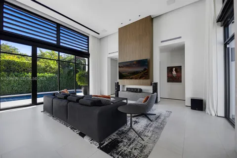 $4,250,000 | 4315 Anderson Road, Coral Gables, FL 33146