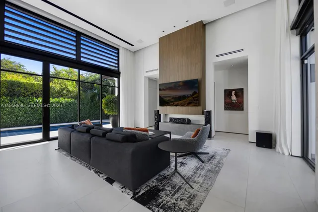 $4,250,000 | 4315 Anderson Road, Coral Gables, FL 33146