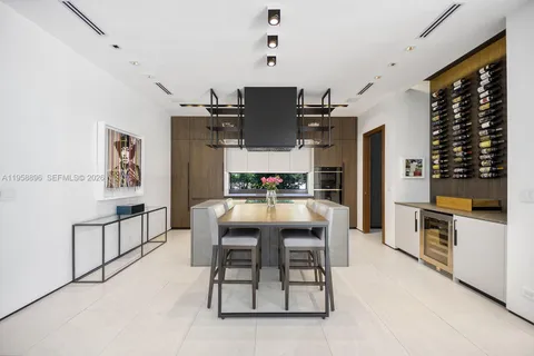 $4,250,000 | 4315 Anderson Road, Coral Gables, FL 33146